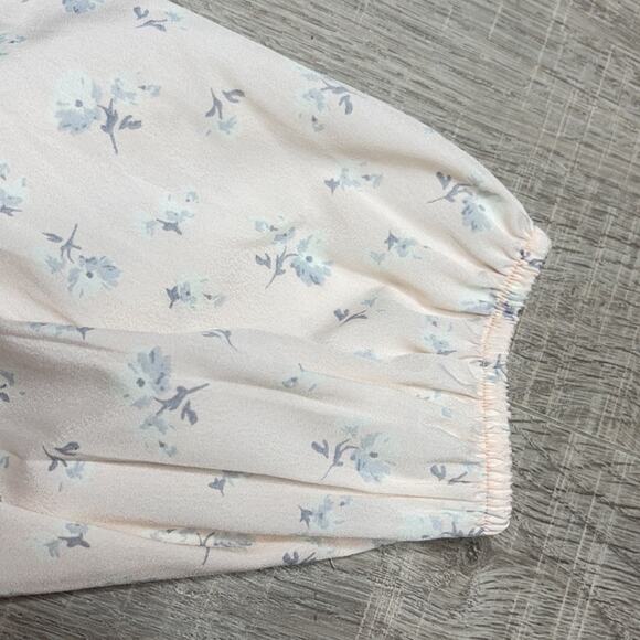 Walter Baker Cold Shoulder Top Blush Floral Blouse Women's Size XS - Picture 4 of 8